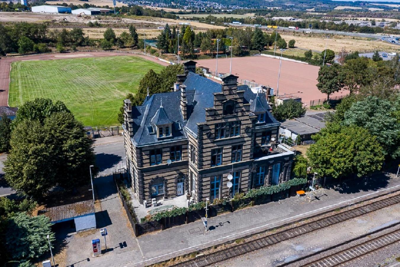 Wohnen Wie Im Schloss - Alter Bahnhof Von Kruft Luaran gambar